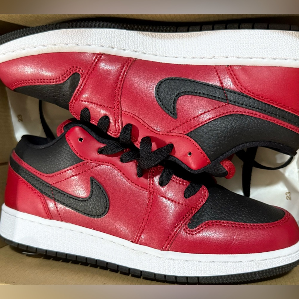 Air Jordan 1 Lows